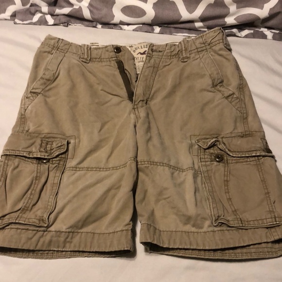 short cargo hollister